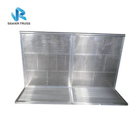 1.0 * 1.25 * 1.2m Aluminum Crowd Control Barrier With Slope Outdoor Use